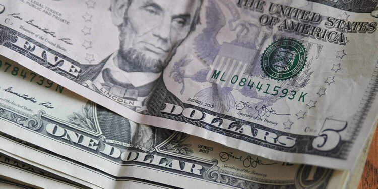 Dolar/TL, Yükseliş Eğilimini Sürdürüyor