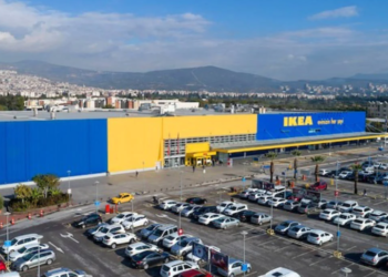 IKEA İşçileri Zam Talebiyle Bir Araya Geliyor  
