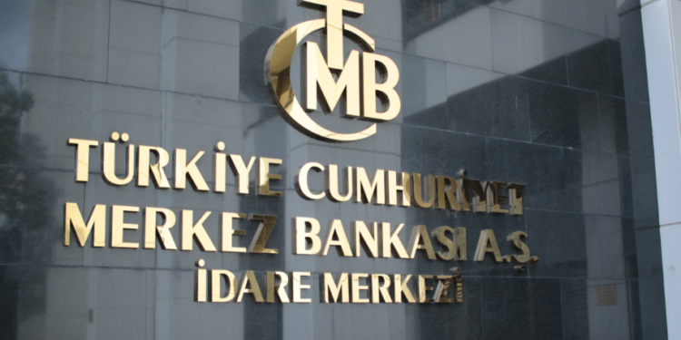 TCMB Piyasa Katılımcıları Anketi: “TÜFE Artış ve Dolar/TL Beklentileri Yükseldi”