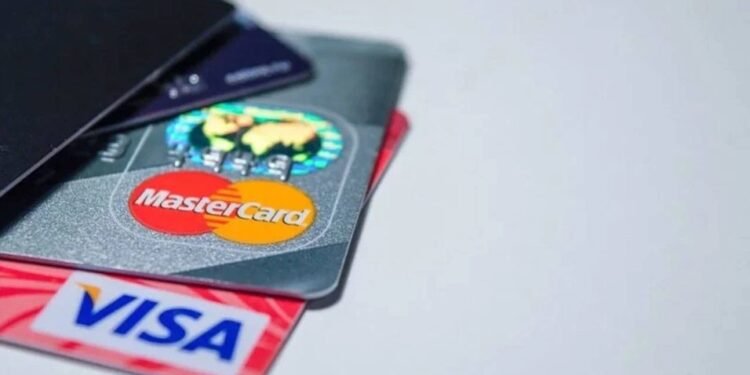 Visa ve Mastercard’dan Kredi Kartı Ücretlerinde Anlaşma