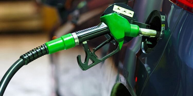 Benzin Fiyatlarında Yıllık Yüzde 113 Artış Kaydedildi 