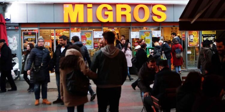 Migros ve Carrefour, Patiswiss Ürünlerini Raflardan Kaldırdı