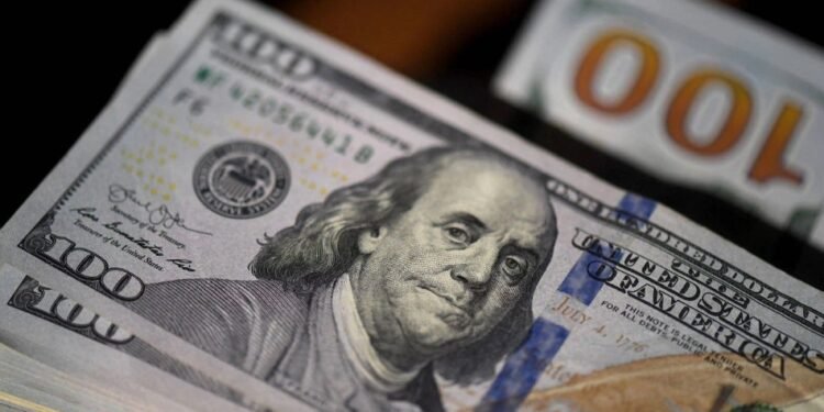 Cari İşlemler Mart Ayında 4.54 Milyar Dolar Açık Verdi