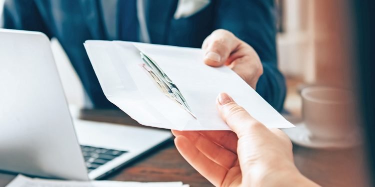 Global Piyasalardaki İhracat Daralması ve İç Piyasadaki Nakit Sorunu