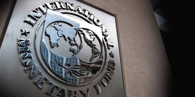 IMF, İngiliz Ekonomisinin Büyüme Tahminlerini Yükseltti
