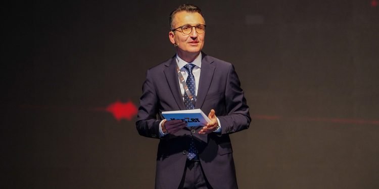 KoçZer ve ZerGO: Kurumsal Satın Alma ve Pazaryeri Çözümleri