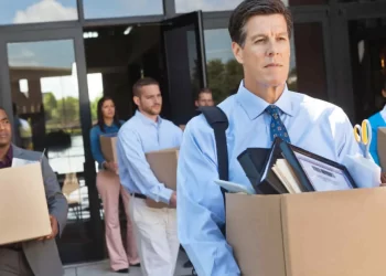 Teknoloji Şirketlerinde İşten Çıkarmalar ve Yatırımcılar: SeekOut Örneği