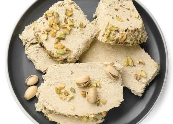 Fatma KAYTEZ ve Eriş Helva: Kökenlerden Günümüze Bir Lezzet Markası