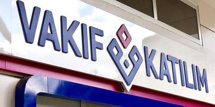 İbrahim Şenel Kimdir?