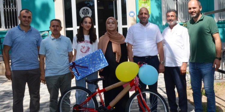 Meram Celalettin Hakan Katırcı İmam Hatip Ortaokulu Ödül Töreni