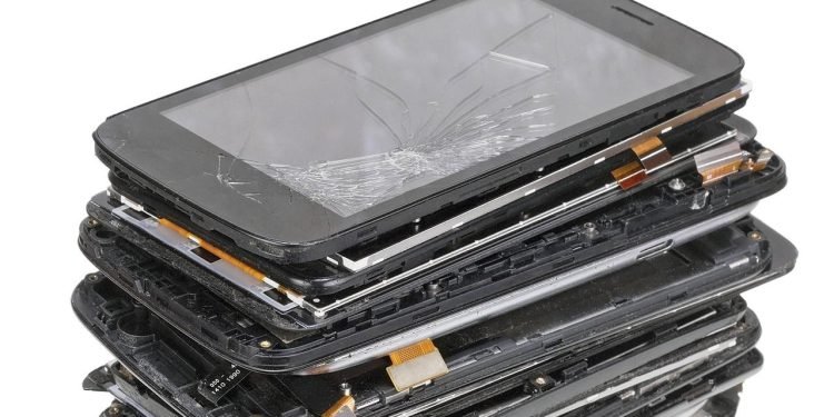 Elektronik Atıkların Geri Dönüşümü ve Sürdürülebilirlik