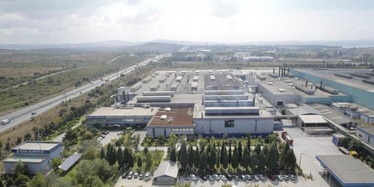 Kibar Holding, Toplumsal Cinsiyet Eşitliği İçin EŞİT ÜCRET Sertifikası Aldı