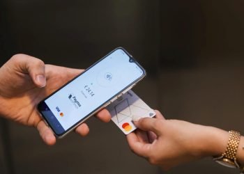 Mobil Ödeme Sistemleri ve Sağlık Teknolojilerinin Dönüşümü