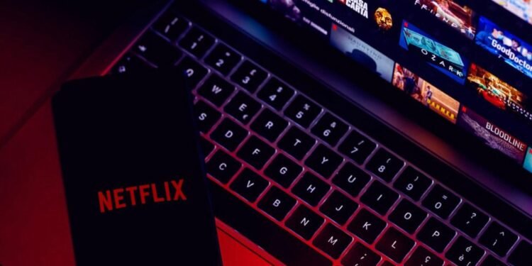 Netflix’in Abone Sayısındaki Düşüş ve Reklam Gelirlerindeki Artış