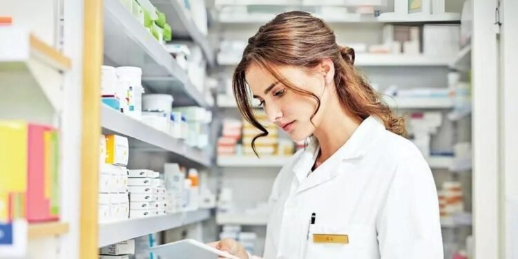 Online Eczane Uygulamalarına Dikkat: Sağlığınızı Tehdit Eden Dolandırıcılıklar