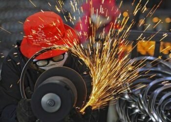 Çin Sanayi Kârlarında Düşüş ve Ekonomik Teşviklerin Önemi