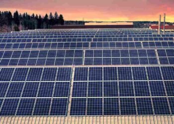 Güneş Paneli Kurulumlarında Artış ve Fiyat Düşüşü Beklentileri