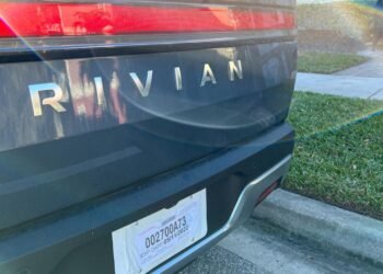 Rivian, Üretim Tahminini Düşürdü: 2023’te Beklentilerin Altında Araç Üretecek