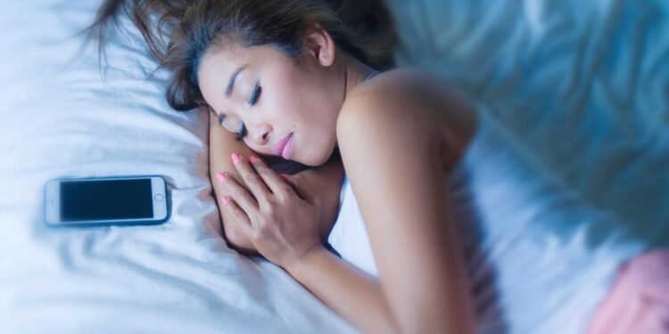Uyku Öncesi Telefon Kullanımının Sağlık Üzerindeki Etkileri