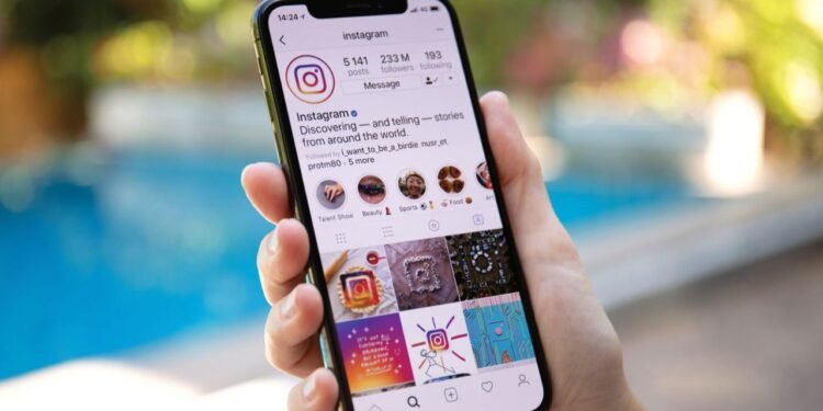 Instagram, Öne Çıkan Hikayeler İçin Yeni Sekme Üzerinde Çalışıyor