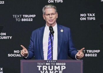 Trump, Hazine Bakanı Adayı Scott Bessent’i Duyurdu