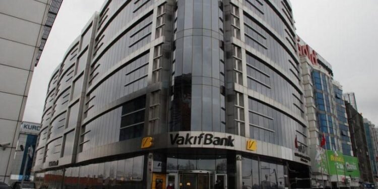 VakıfBank’tan 870 Milyon Dolar Sürdürülebilirlik Temalı Sendikasyon Kredisi