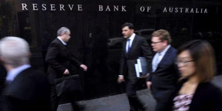 Avustralya Merkez Bankası Faiz Oranını Sabit Tutma Kararını Açıkladı