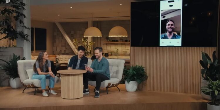 OpenAI’nin ChatGPT’deki Yeni Sesli Görüşme ve Kamera Erişimi Özellikleri