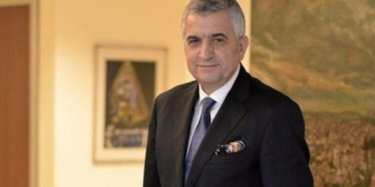 Otomotiv Sanayii Derneği Başkanı Cengiz Eroldu, 2024 Zorluklarını Değerlendirdi