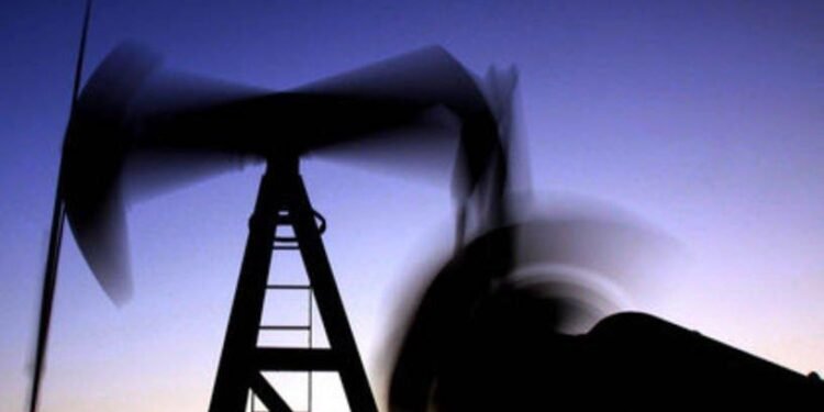 Petrol Fiyatlarındaki Dalgalanmalar ve OPEC+ Toplantısı