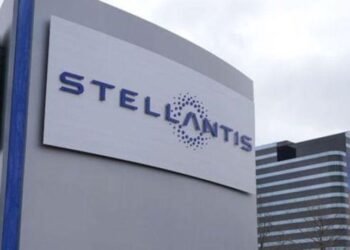 Stellantis CEO’su Carlos Tavares Görevinden Ayrıldı