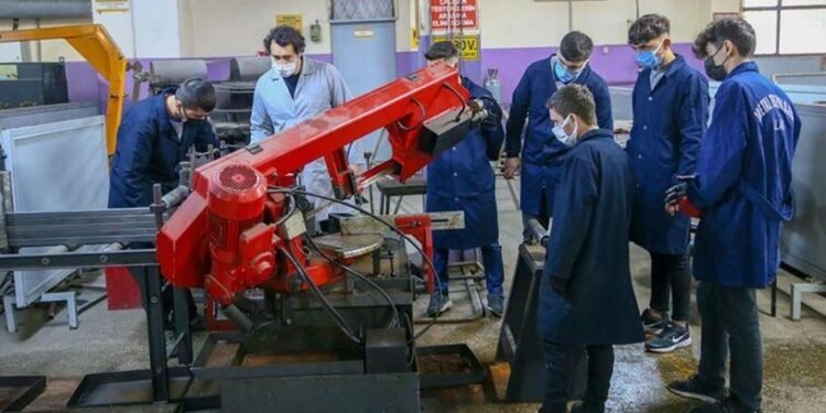 Ankara Sanayi Odası’ndan Mesleki ve Teknik Eğitimin Geleceği Üzerine Rapor