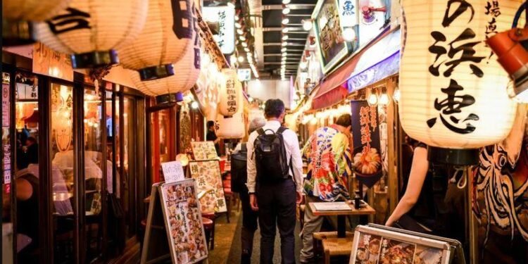 Japonya Merkez Bankası’nın Faiz Politikası ve Reel Ücret Düşüşü