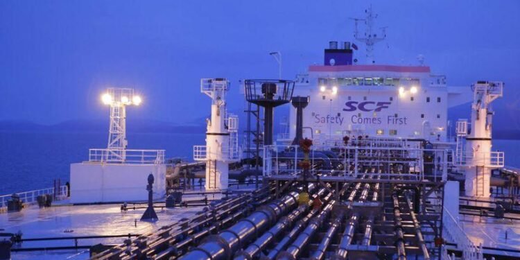 Petrol Fiyatlarındaki Gelişmeler ve Yeni Yaptırımlar