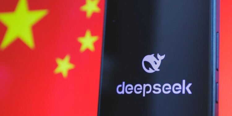 Çinli Yapay Zeka DeepSeek’in ABD Borsalarındaki Etkileri ve Veri Güvenliği Endişeleri