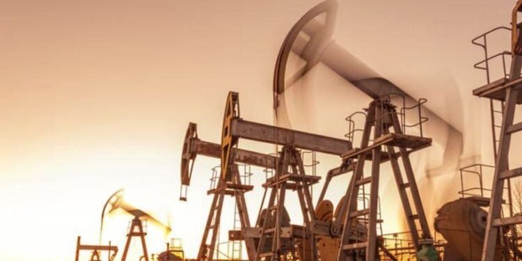 Petrol Fiyatlarında Düşüş ve Beklentiler