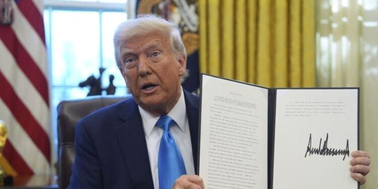 Trump’tan İran’a Yönelik Sert Mesajlar ve Yeni Politika