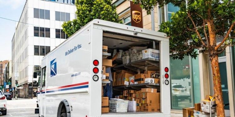 USPS, Çinli Koli Sevkiyatlarını Durdurdu