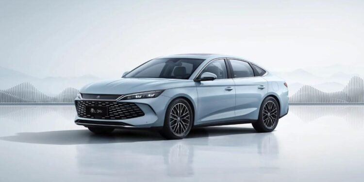 BYD’nin Super E Platformu ile Elektrikli Araçlarda 5 Dakikada Şarj Dönemi