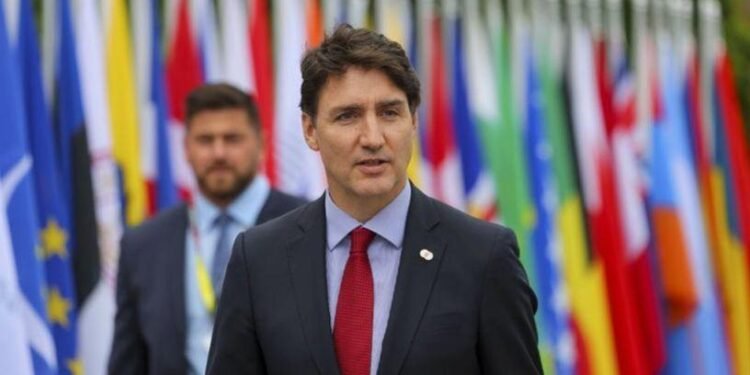 Justin Trudeau’dan ABD’ye Sert Yanıt: Tarife Tehditi