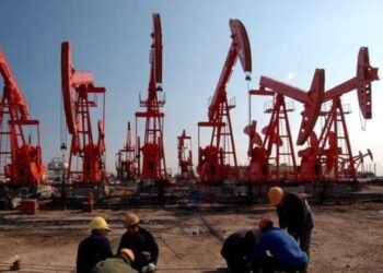 Petrol Fiyatlarında Dalgalanma ve Stok Düşüşleri