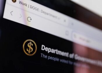 Elon Musk’ın Hükümet Verimliliği Bakanlığı’nda İddialar ve Gizlilik Tartışmaları