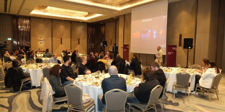 Lenovo 2024 Türkiye Bilgisayar Pazarına Yönelik Güncel Raporunu Paylaştı