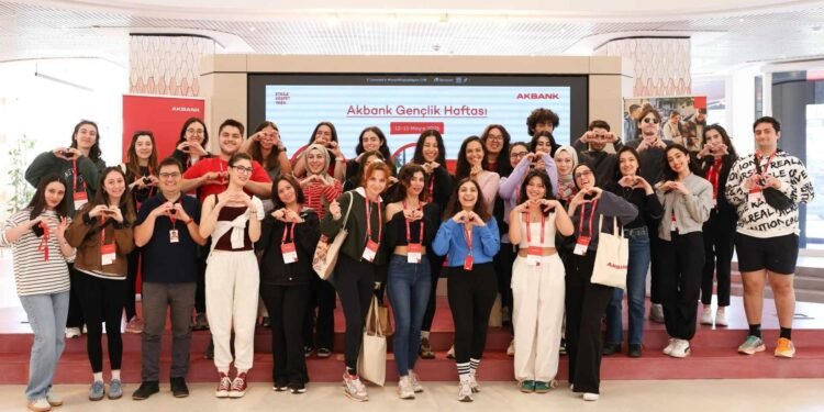 Akbank’tan Gençlik Haftasıyla İlham Veren Bir Kutlama