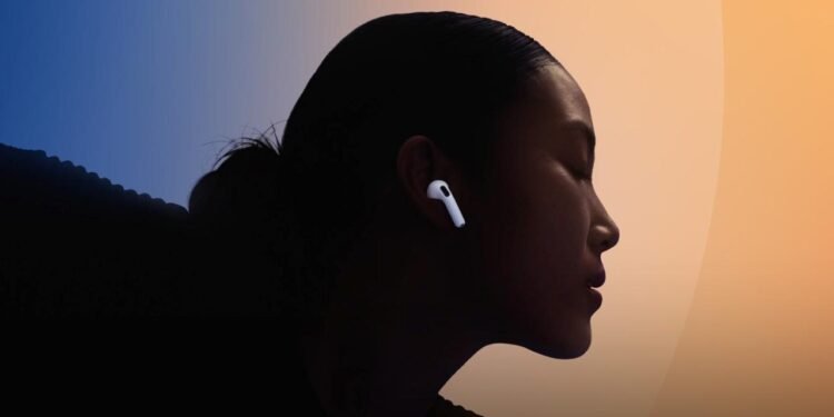 Apple’ın Kameralı AirPods ve Akıllı Saat Projeleri Üzerine Yeni Detaylar