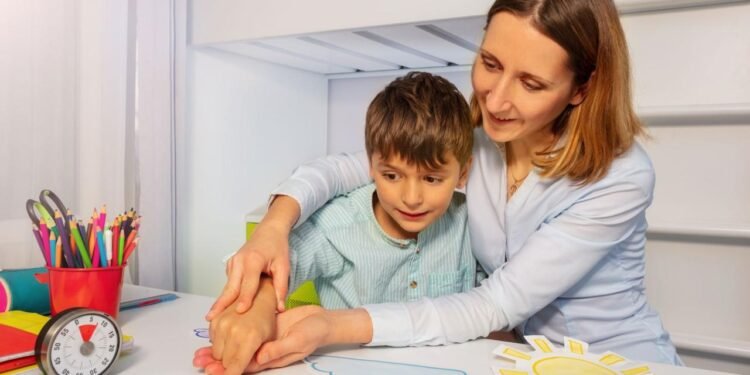 Parmak Hareketleriyle Otizm Tanısı: Yapay Zeka Destekli Yeni Yaklaşım