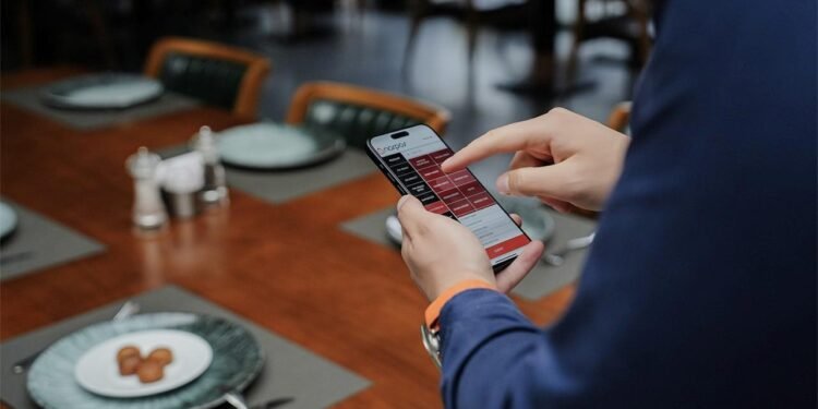 2025 İlk Çeyreğinde Yiyecek ve İçecek Sektöründeki Güncel Durum ve Dijital Dönüşüm Çabaları