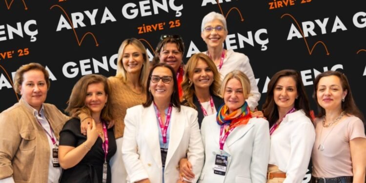 Arya Genç Zirvesi 2023: Geleceğin Yöneticileri ve İlham Veren Anlar