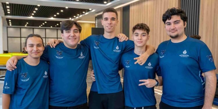 İBB ve Boğaziçi Üniversitesi İş Birliğiyle Gençler Teknolojiyle Buluşuyor