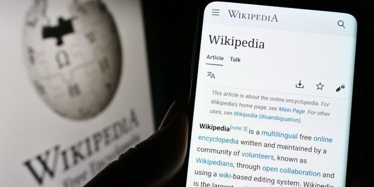 Wikimedia Vakfı’nın Yapay Zeka Destekli Özet Girişimi Topluluk Tarafından Geri Çekildi